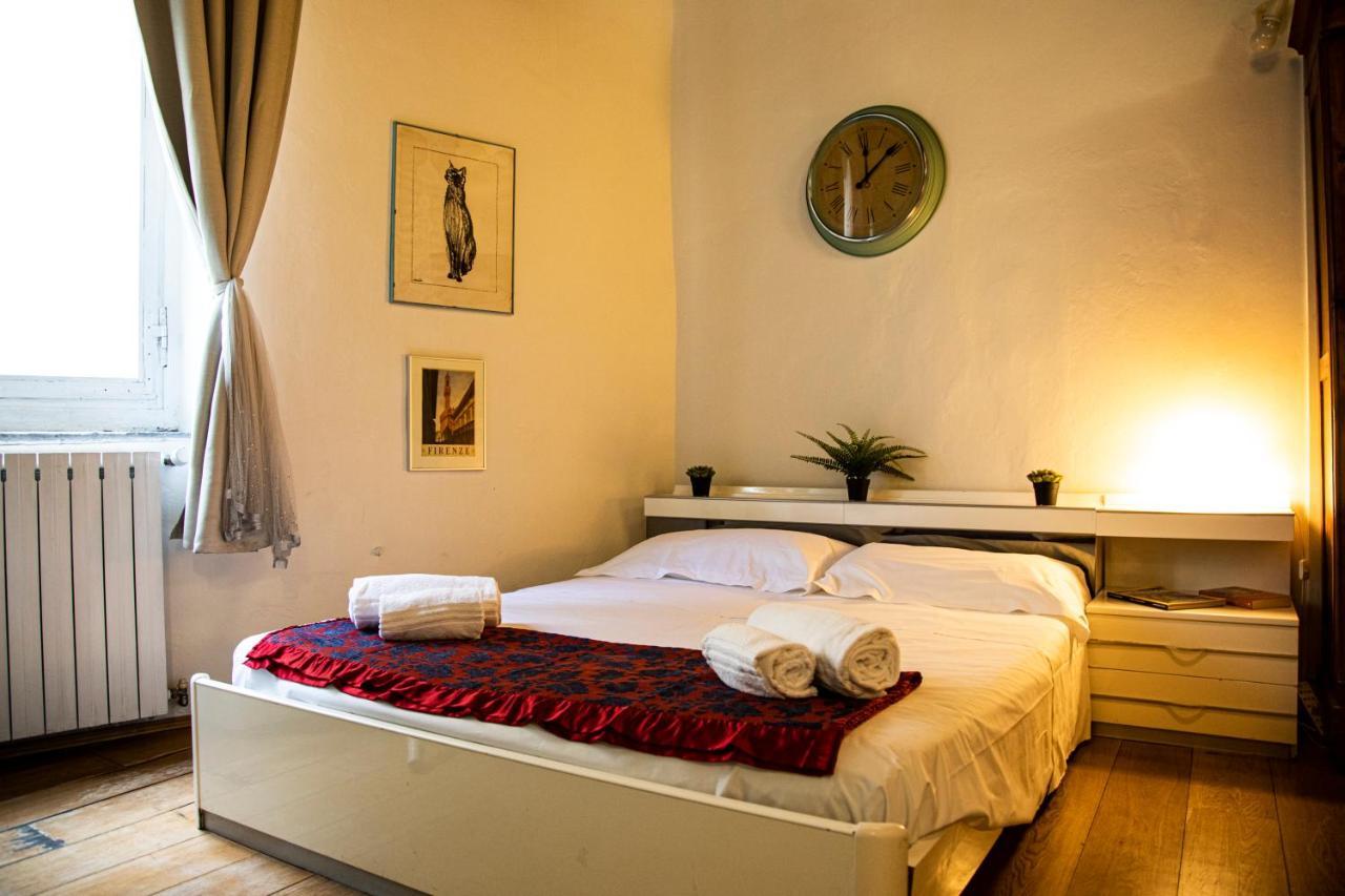 Studio In Tornabuoni Within A Renaissance Building Apartment Firenze Bagian luar foto