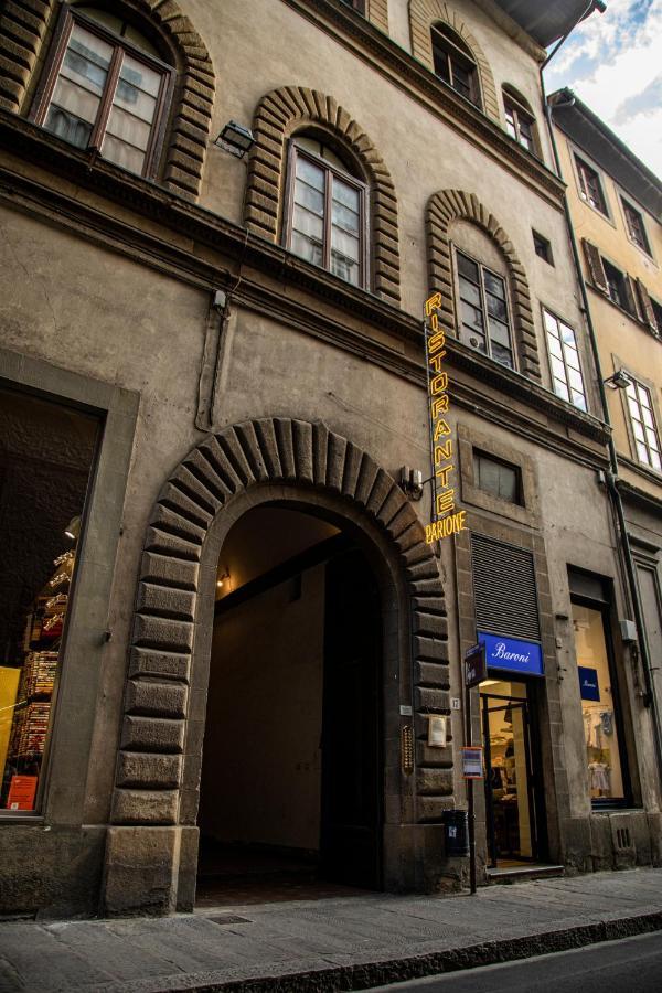 Studio In Tornabuoni Within A Renaissance Building Apartment Firenze Bagian luar foto