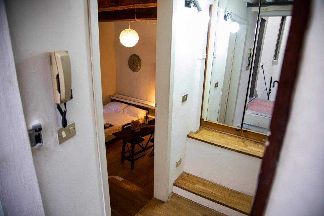 Studio In Tornabuoni Within A Renaissance Building Apartment Firenze Bagian luar foto